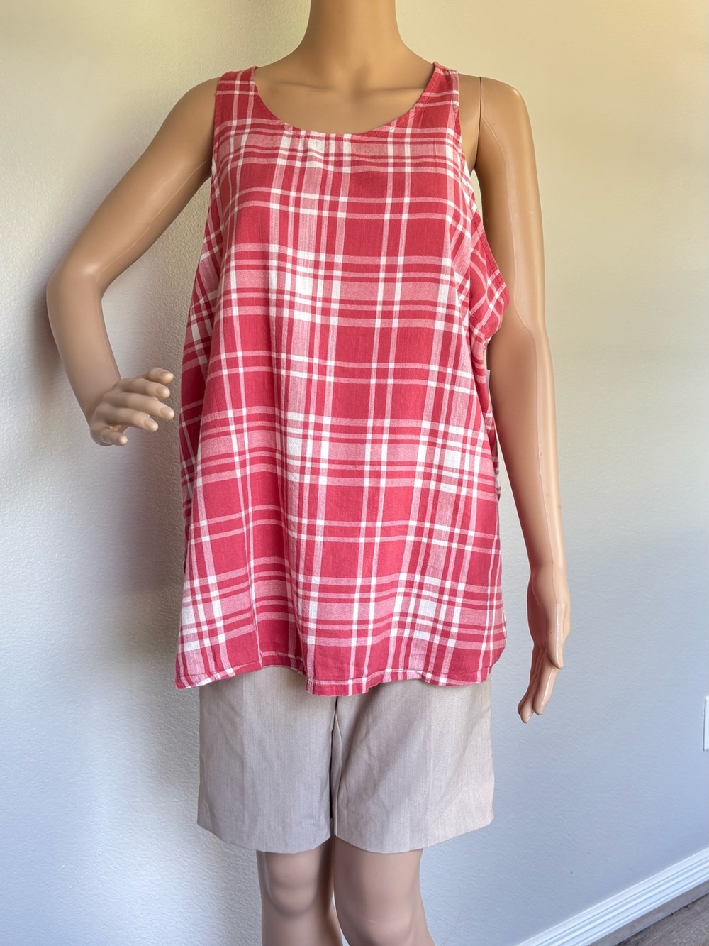 Old Navy Pink & White Plaid Sleeveless Tank